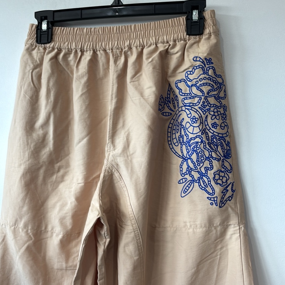 FP Movement by Free People Beige Joggers with Blue Floral Design - Picture 8 of 11
